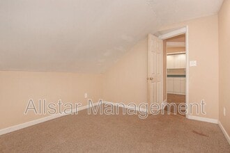 7508 Theota Ave in Parma, OH - Building Photo - Building Photo