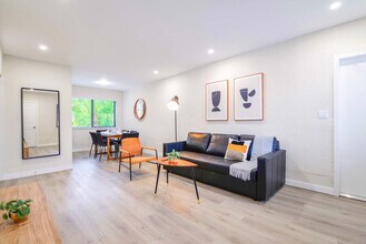 700 SW 11th Ave in Miami, FL - Building Photo - Building Photo