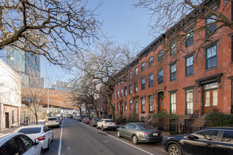 582 Pacific St in Brooklyn, NY - Building Photo - Building Photo