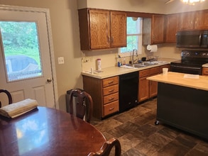 3181 Thornapple Dr in Lancaster, PA - Building Photo - Building Photo