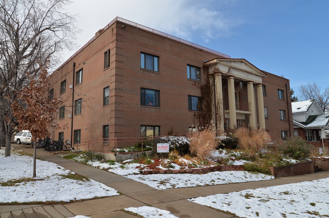 The Delta House in Boulder, CO - Foto de edificio