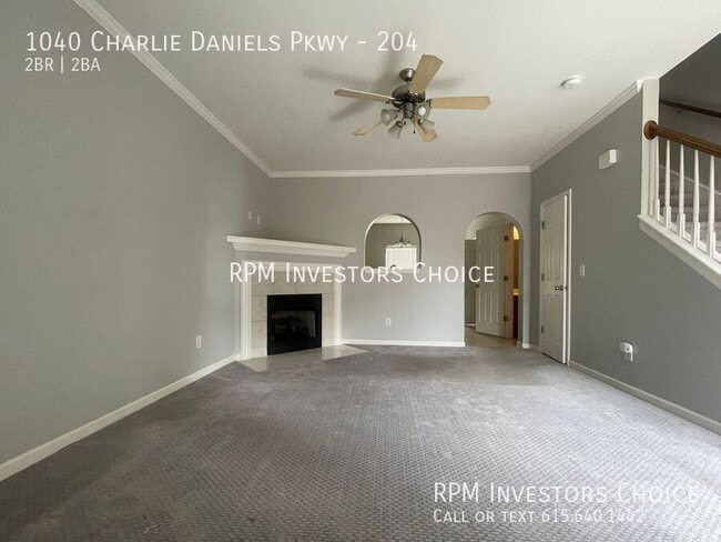 1040 Charlie Daniels Pkwy in Mount Juliet, TN - Building Photo - Building Photo