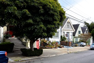 225 Hoffman Ave in San Francisco, CA - Foto de edificio - Building Photo