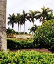 12604 Garibaldi Ln, Unit 1517-319 Jarvis St, Toron in Venice, FL - Building Photo
