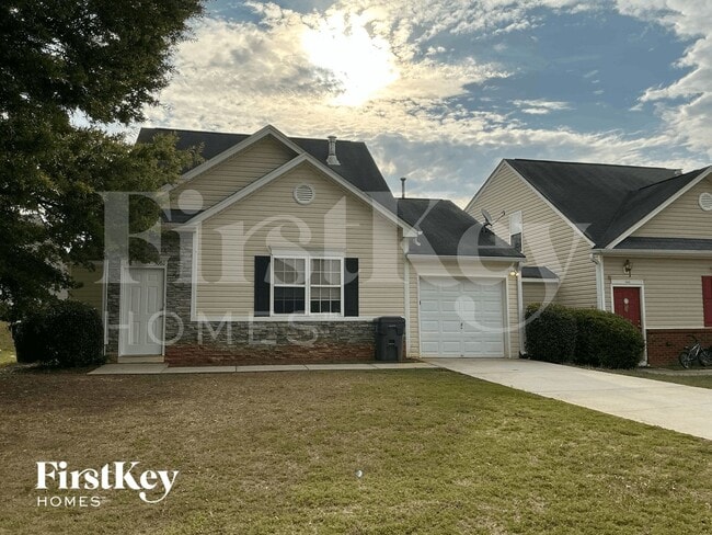 property at 3080 Lakeside Cir