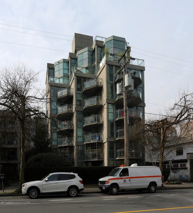 1778 Alberni St in Vancouver, BC - Building Photo