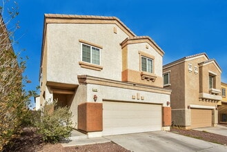 6226 Port Astoria Ct in Las Vegas, NV - Building Photo - Building Photo