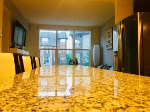 1410 Wheyfield Dr in Frederick, MD - Foto de edificio - Building Photo