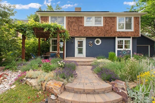 1318 Hastings Dr