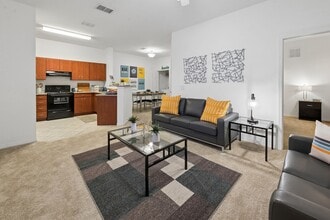 The Crossing at Santa Fe in Gainesville, FL - Building Photo - Building Photo
