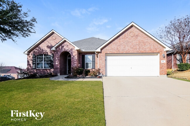 860 Roaring Springs Rd