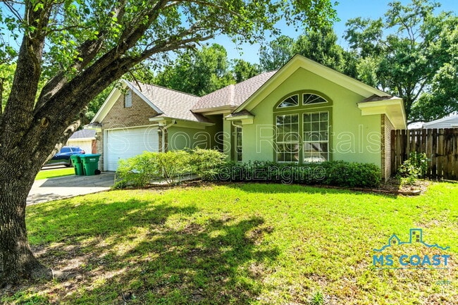 11360 Creek Dr in Gulfport, MS - Building Photo - Building Photo