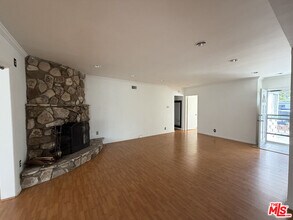 11121 Parr Ave in Los Angeles, CA - Building Photo - Building Photo