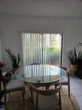 9340 Fontainebleau Blvd, Unit 107 in Miami, FL - Foto de edificio - Building Photo