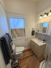 595 Highland Ave NE in Salem, OR - Building Photo - Building Photo