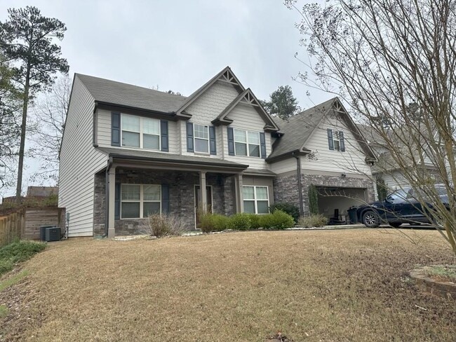 property at 4423 Lippencott Ln