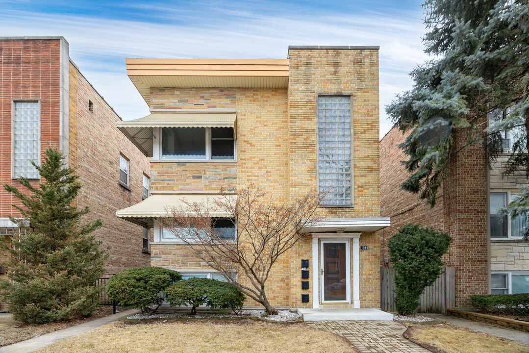 1919 Oak Park Ave in Berwyn, IL - Building Photo