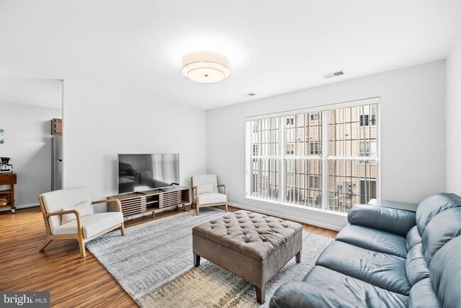 property at 1130 Huntmaster Terrace NE