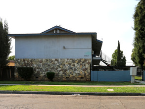 3364 E Sierra Madre Ave in Fresno, CA - Building Photo - Building Photo