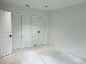 1155 102nd St in Bay Harbor Islands, FL - Building Photo - Building Photo