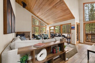 70335 Sword Fern in Sisters, OR - Building Photo - Building Photo