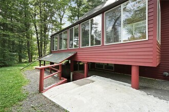 318 Blackstone Ave, Unit 163 in Ithaca, NY - Building Photo - Building Photo