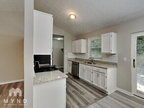 264 Fennel Wy SW in Atlanta, GA - Building Photo - Building Photo