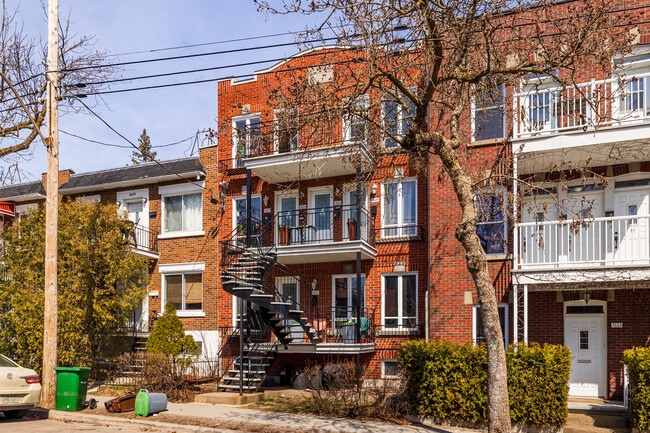 5685 1Re Av in Montréal, QC - Building Photo - Building Photo