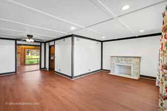 804 S President St in Wheaton, IL - Building Photo - Building Photo