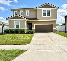 5608 Blowing Wind Pl in St. Cloud, FL - Building Photo