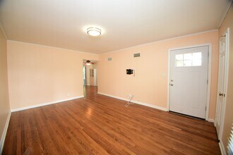 2513 S Sandusky Ave in Tulsa, OK - Building Photo - Building Photo