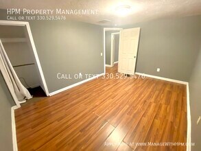 1631 Bryan Ave SW in Canton, OH - Building Photo - Building Photo