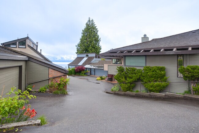 Sasamat Ridge in Vancouver, BC - Building Photo - Building Photo