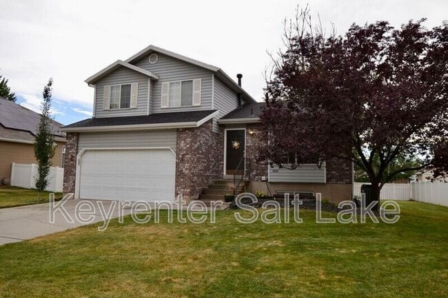 1637 N 500 W in Centerville, UT - Building Photo - Building Photo