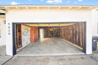 4029 Olive St in Chino, CA - Foto de edificio - Building Photo