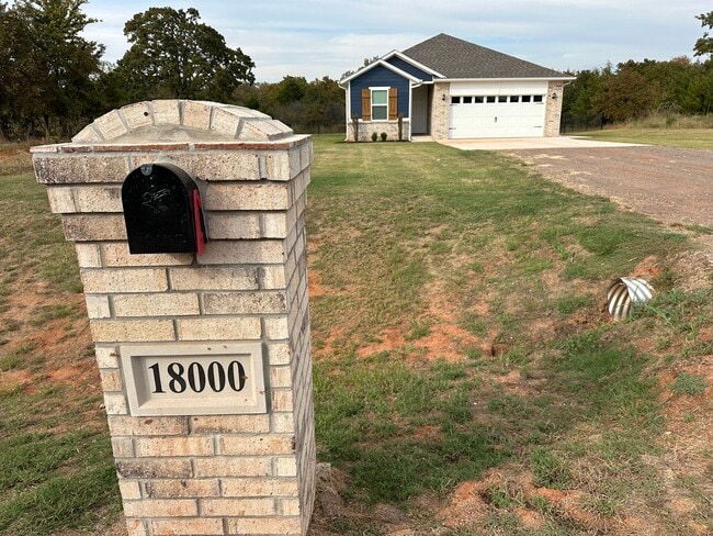 18000 Lantana Loop in Oklahoma City, OK - Building Photo - Building Photo