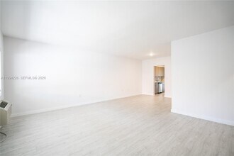 1185 98th St in Bay Harbor Islands, FL - Building Photo - Building Photo