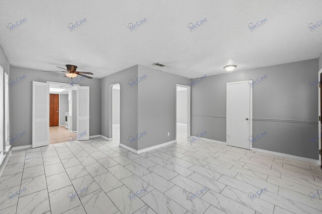 3538 Hacienda Dr in Dallas, TX - Building Photo - Building Photo