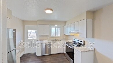 1027 Westmoreland Rd in Colorado Springs, CO - Building Photo - Building Photo