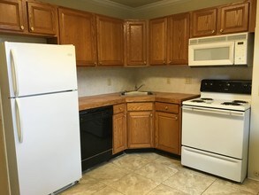603 Washtenaw Ave, Unit 1 in Ypsilanti, MI - Building Photo - Building Photo
