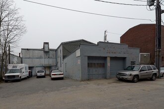 166 Thames St in Newport, RI - Building Photo - Building Photo