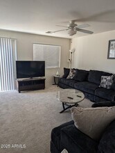 38039 N Dena Dr in Queen Creek, AZ - Foto de edificio - Building Photo