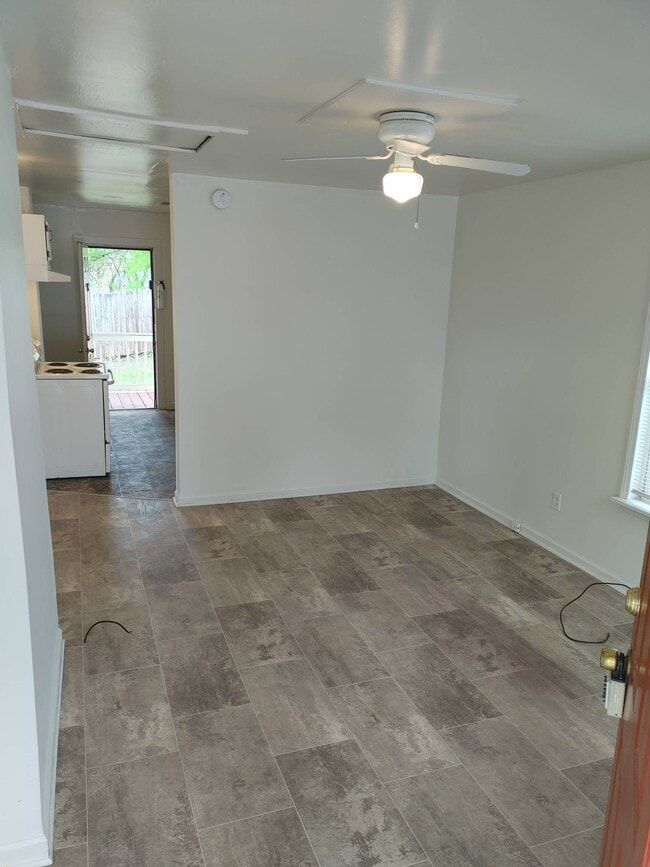 108 Taylor St in Greenville, SC - Building Photo - Building Photo
