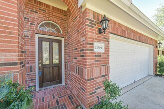 21819 Silent Jasmin Ct in Cypress, TX - Building Photo - Building Photo