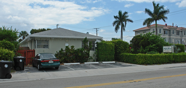 925 N Federal Hwy in Lake Worth, FL - Building Photo - Building Photo