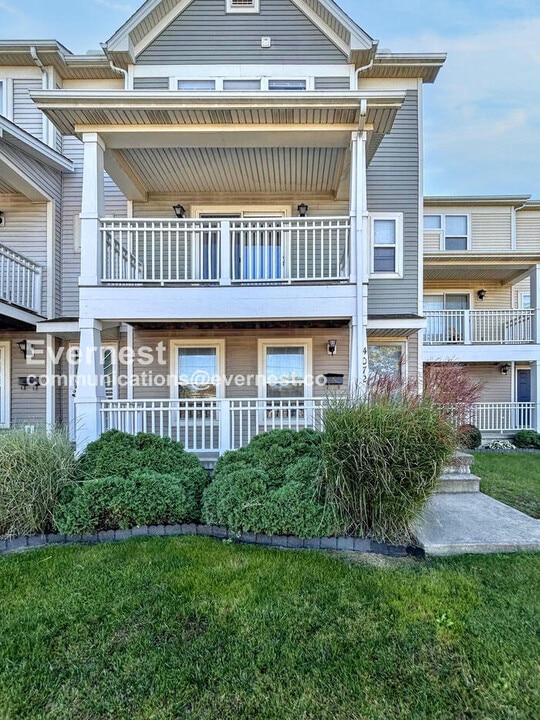 4072 Cedar Ave in Cleveland, OH - Foto de edificio