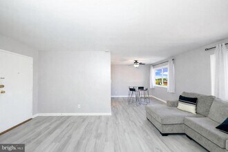 614 Sligo Ave in Silver Spring, MD - Building Photo - Building Photo