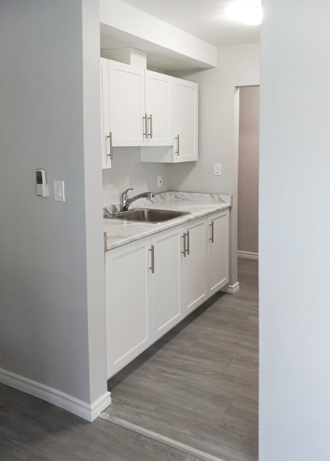 property at 24 James St W