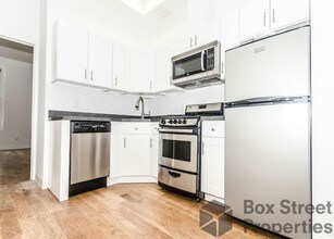 293 Wyckoff Ave-Unit -1L in Brooklyn, NY - Building Photo - Building Photo