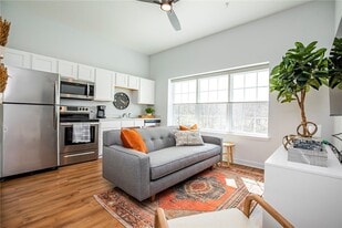 904 Garland Ave in Fayetteville, AR - Building Photo